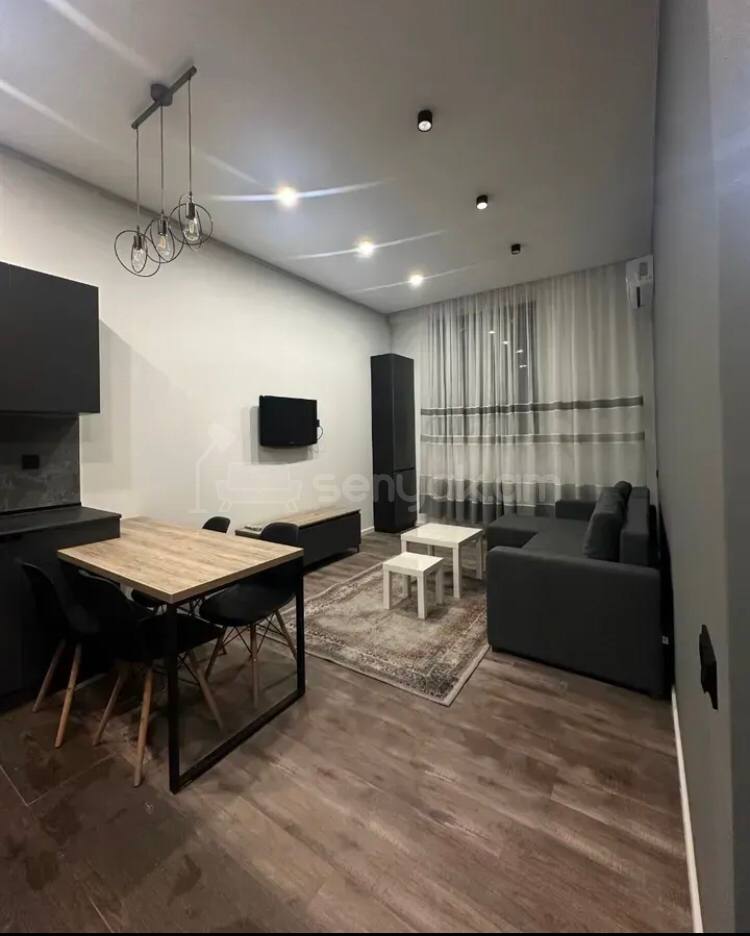 2 Սենյականոց Բնակարան Նորակառույցում, 40քմ, 1/4 հարկ, Կապիտալ Վերանորոգված, Կահավորված