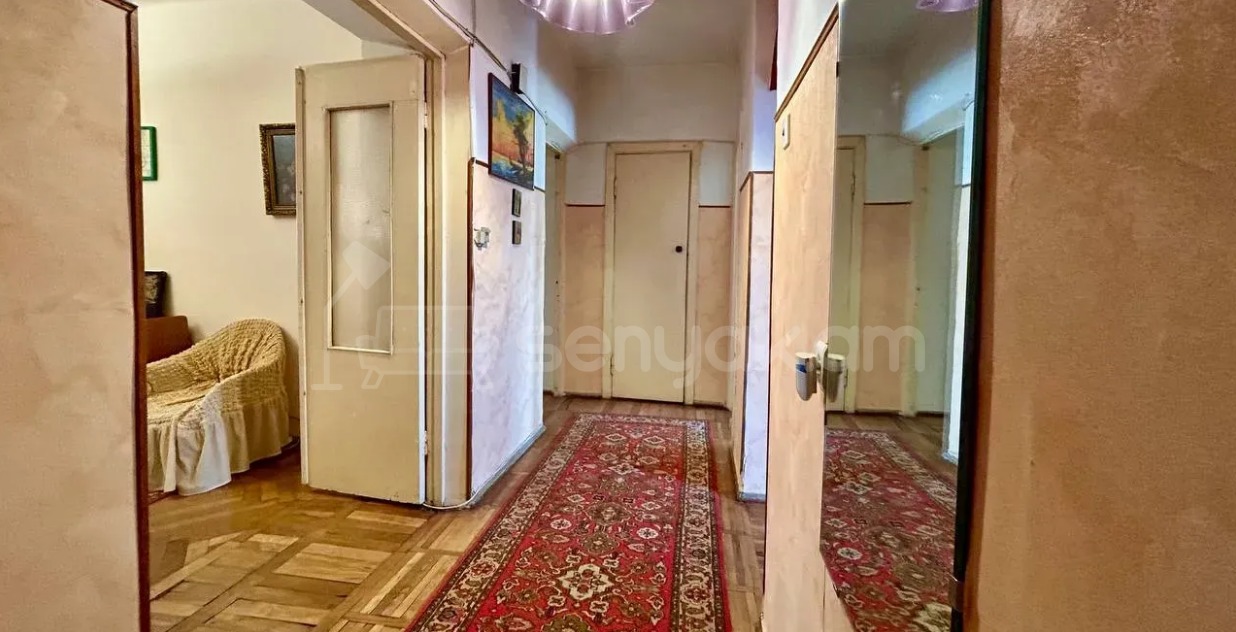 3 Սենյականոց Բնակարան Քարե Շենքում, 86քմ, 5/5 հարկ, Պետական Վիճակում