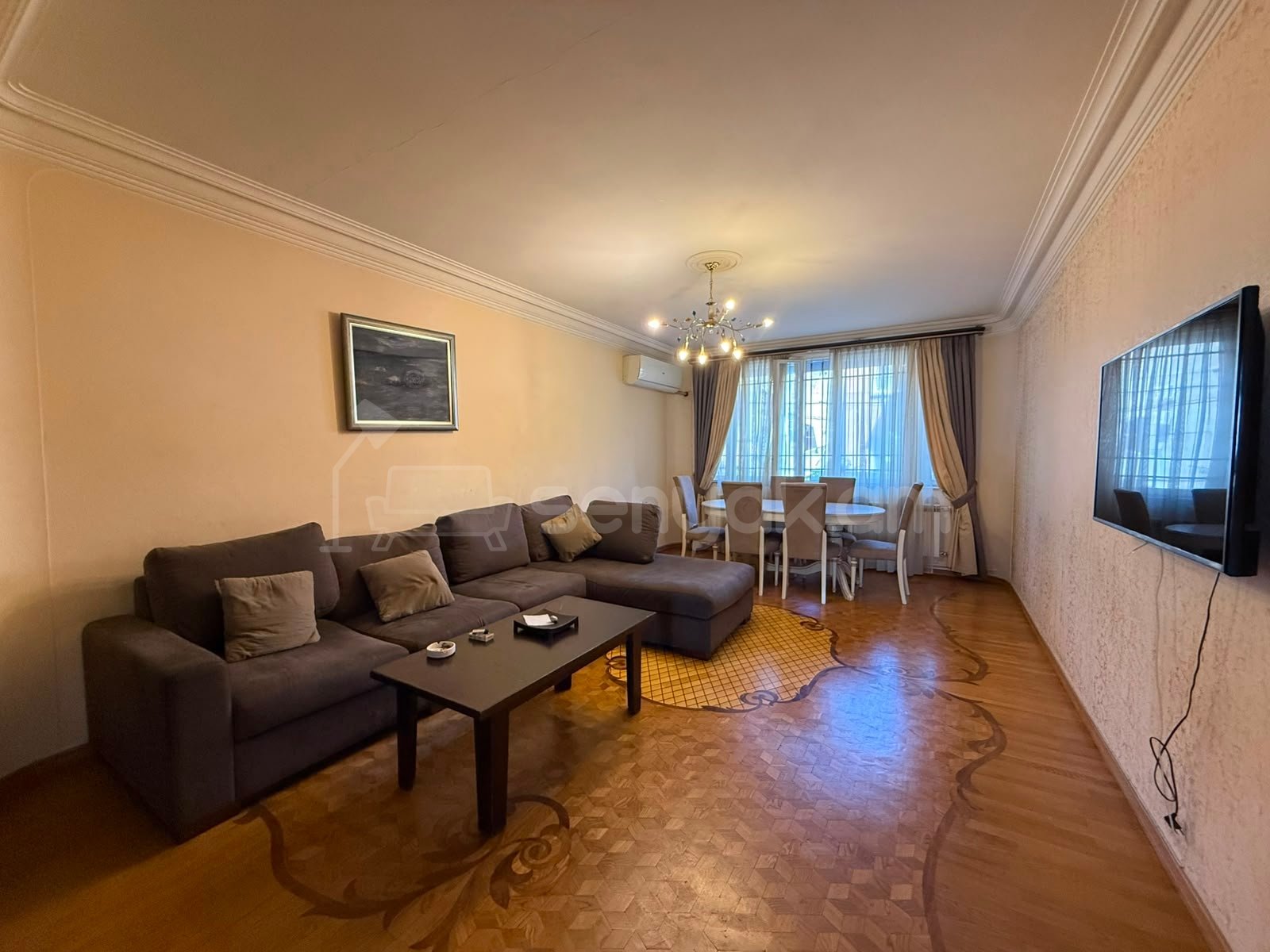 3 Սենյականոց Բնակարան, 94քմ, 3/9 հարկ, Նորմալ Վիճակում