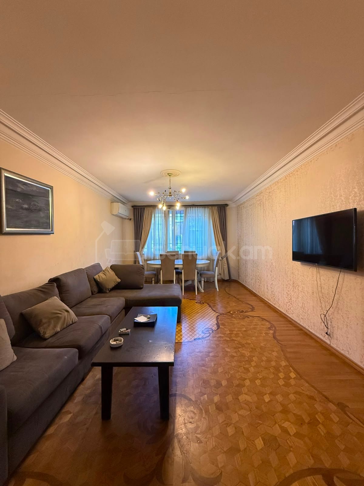 3 Սենյականոց Բնակարան, 94քմ, 3/9 հարկ, Նորմալ Վիճակում