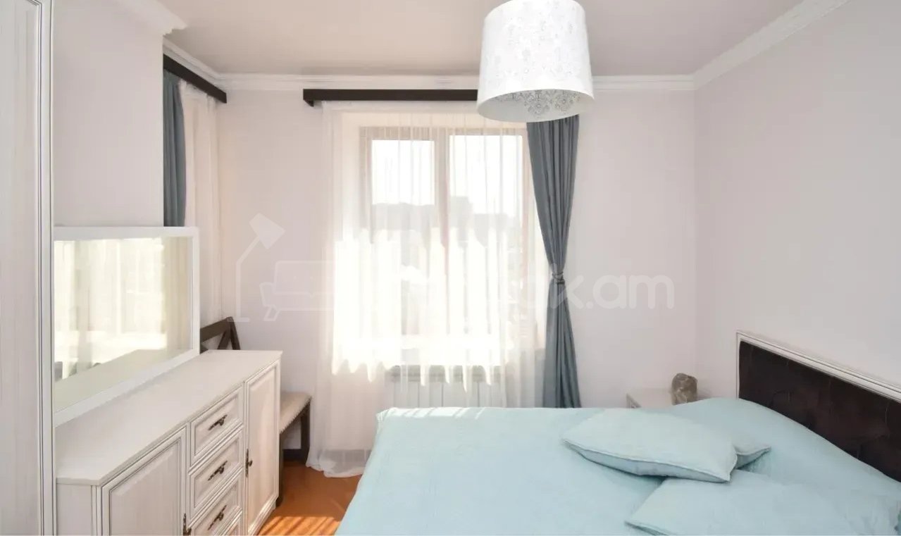 3 Սենյականոց Բնակարան Նորակառույցում, 82քմ, 9/12 հարկ, Կապիտալ Վերանորոգված