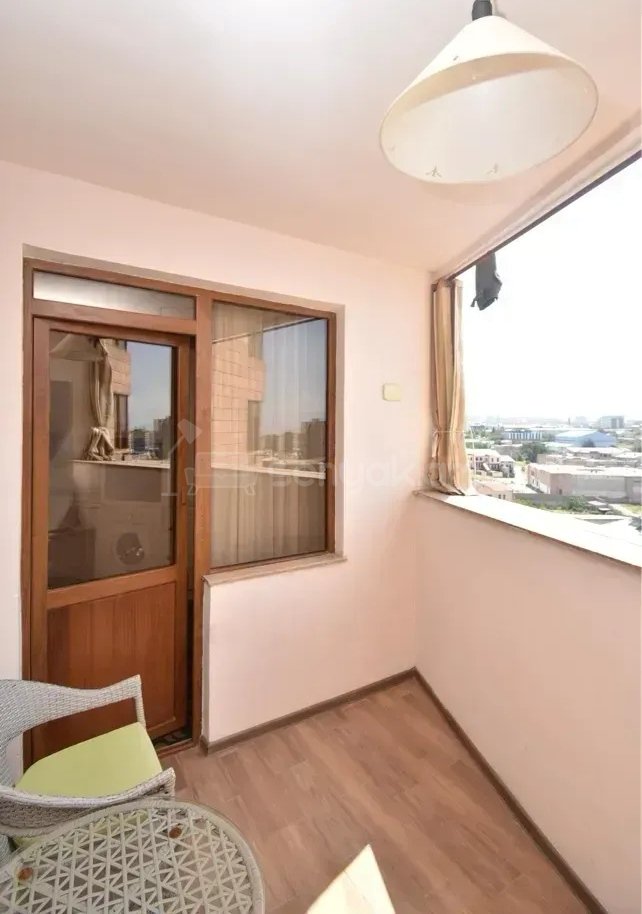 3 Սենյականոց Բնակարան Նորակառույցում, 82քմ, 9/12 հարկ, Կապիտալ Վերանորոգված