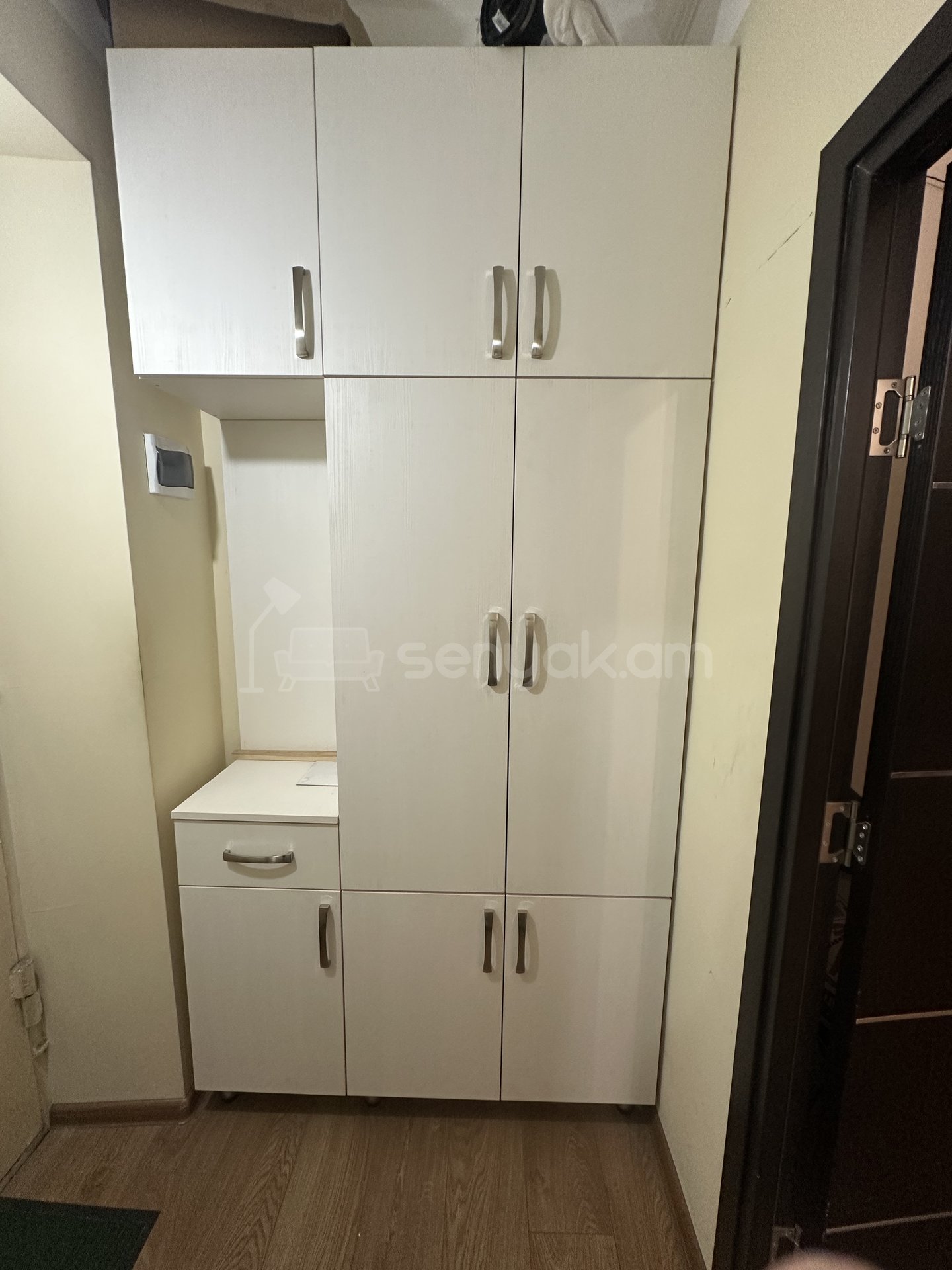 2 Սենյականոց Բնակարան, 40քմ, 1/5 հարկ, Կապիտալ Վերանորոգված