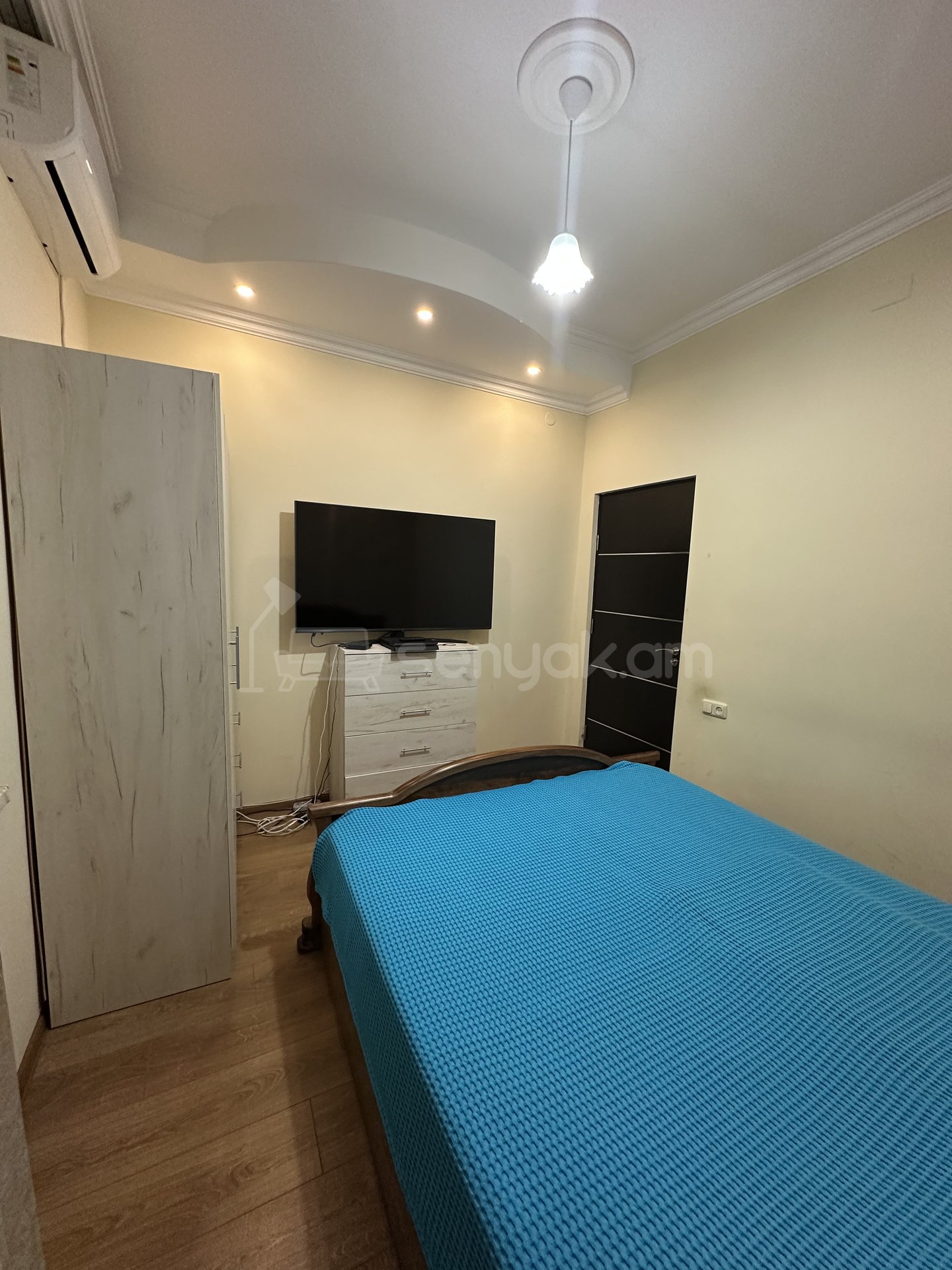 2 Սենյականոց Բնակարան, 40քմ, 1/5 հարկ, Կապիտալ Վերանորոգված