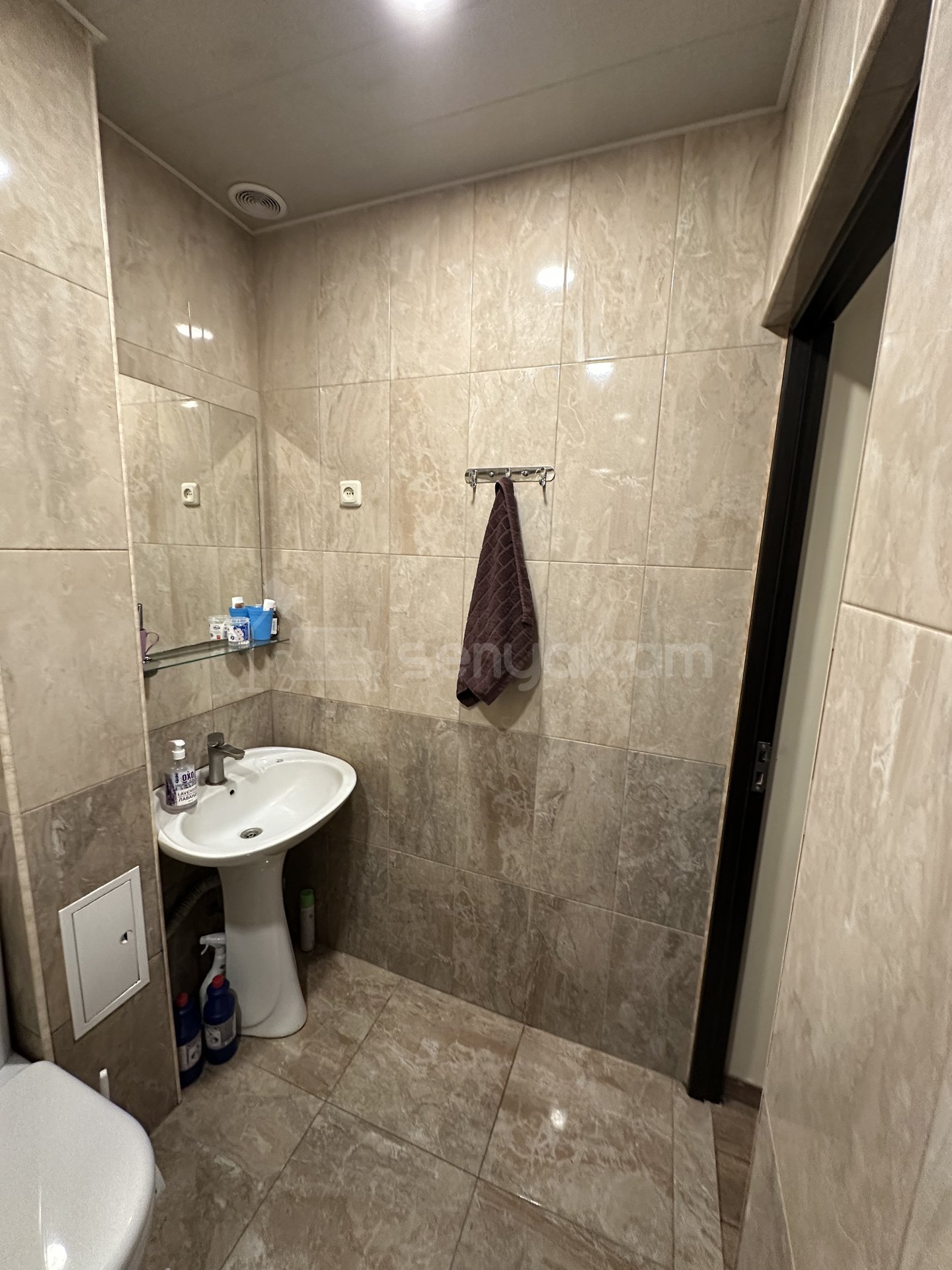 2 Սենյականոց Բնակարան, 40քմ, 1/5 հարկ, Կապիտալ Վերանորոգված