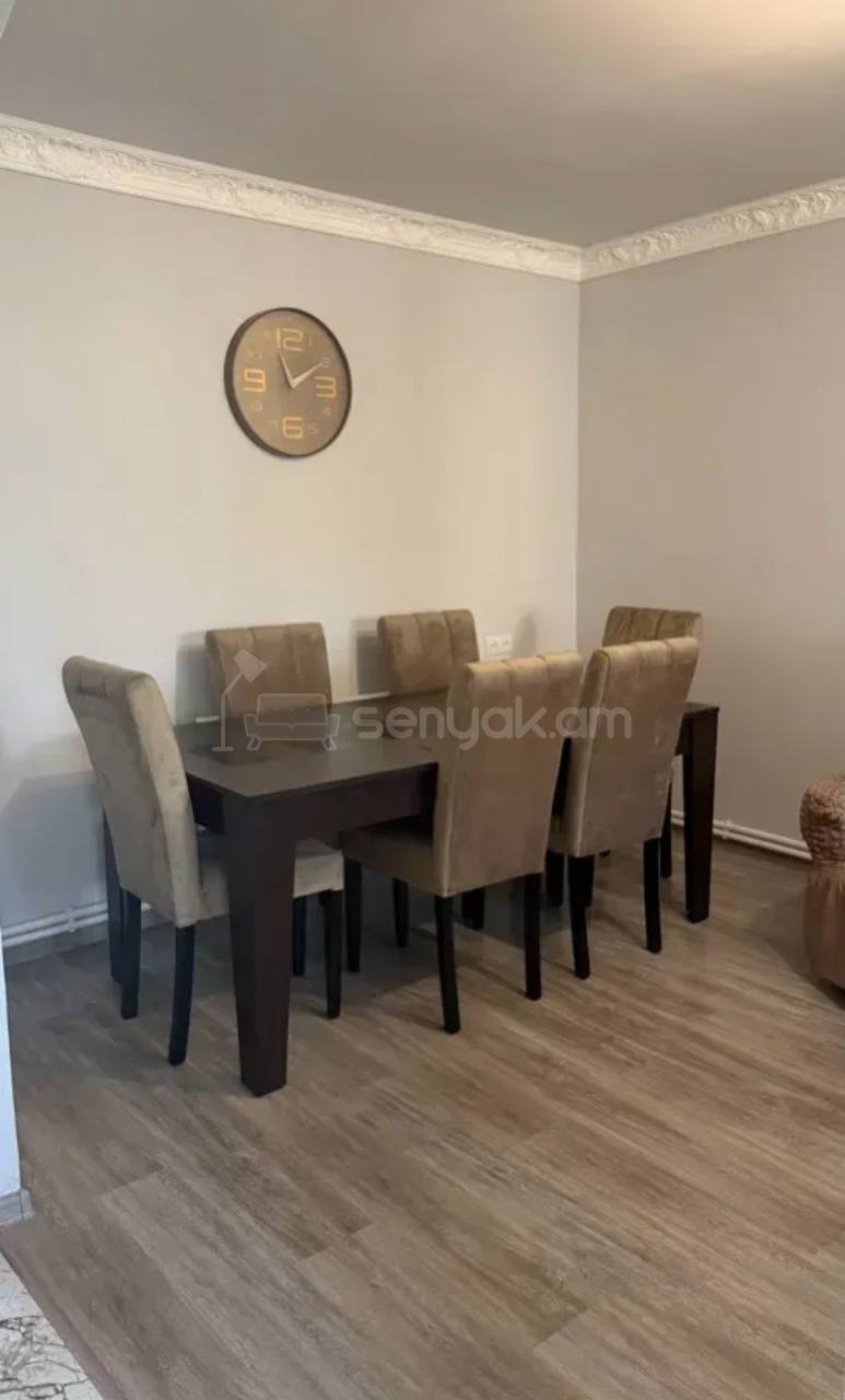 2 Սենյականոց Բնակարան Քարե Շենքում, 54քմ, 3/5 հարկ, Կապիտալ Վերանորոգված, Կահավորված