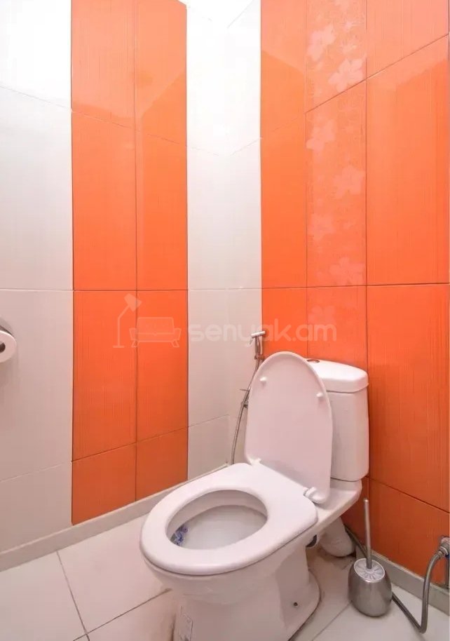 3 Սենյականոց Բնակարան Նորակառույցում, 82քմ, 9/12 հարկ, Կապիտալ Վերանորոգված