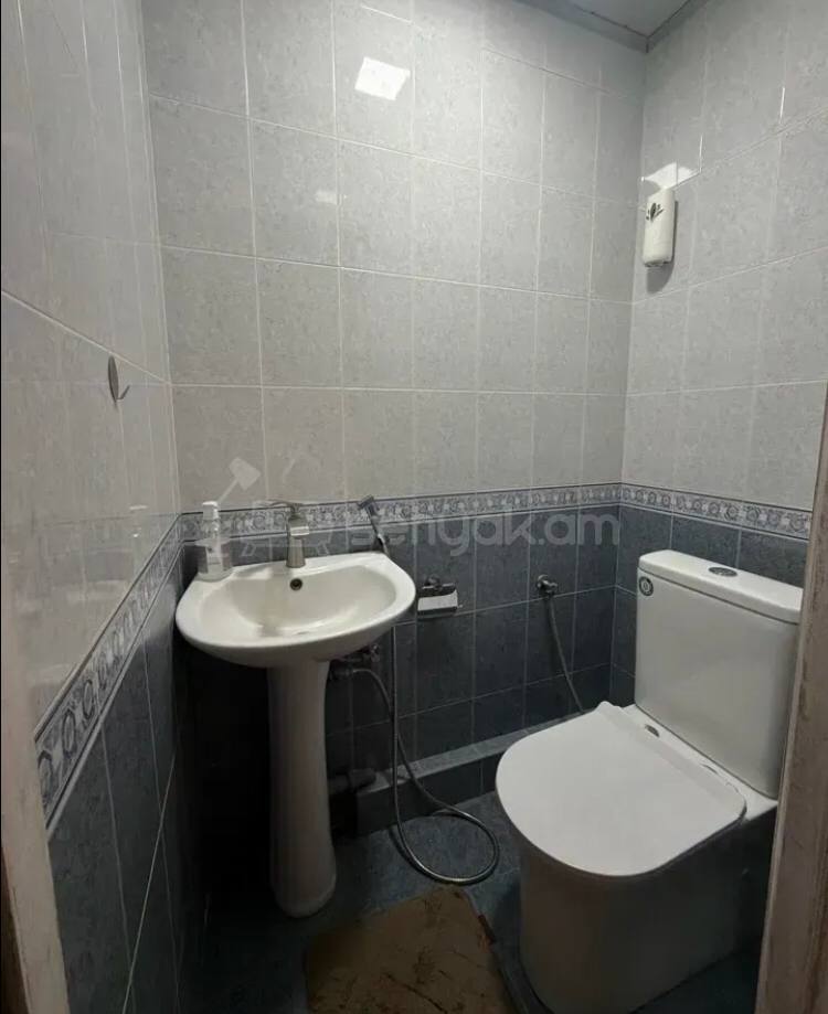 4 Սենյականոց Բնակարան, 89քմ, 4/9 հարկ, Կապիտալ Վերանորոգված