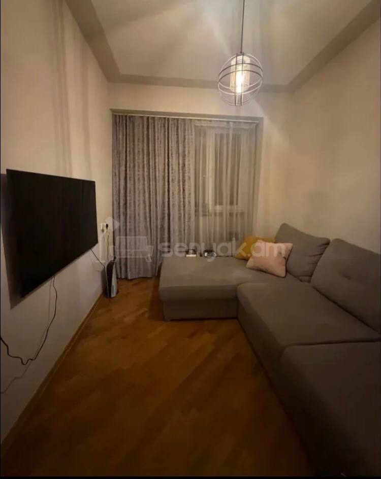 4 Սենյականոց Բնակարան, 89քմ, 4/9 հարկ, Կապիտալ Վերանորոգված
