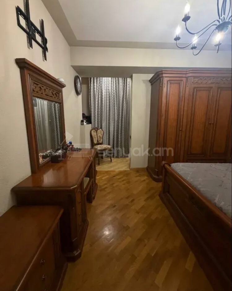 4 Սենյականոց Բնակարան, 89քմ, 4/9 հարկ, Կապիտալ Վերանորոգված