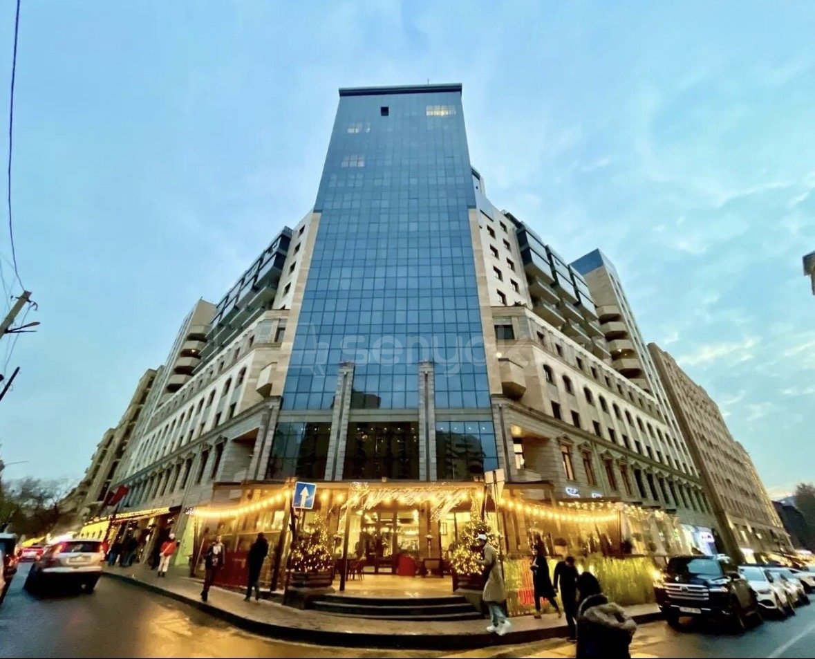 1 Սենյականոց Բնակարան Նորակառույցում, 39քմ, 12/15 հարկ, Կապիտալ Վերանորոգված
