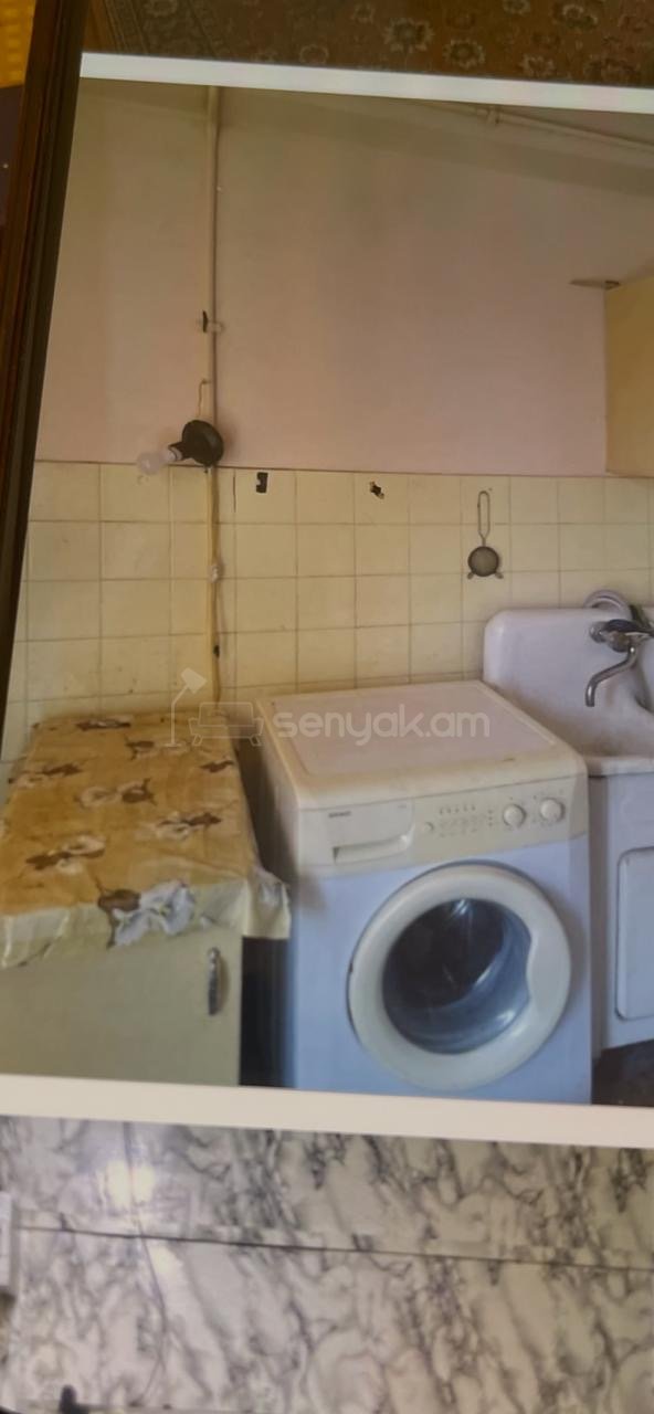 1 Սենյականոց Բնակարան, 38քմ, 9/12 հարկ, Պետական Վիճակում