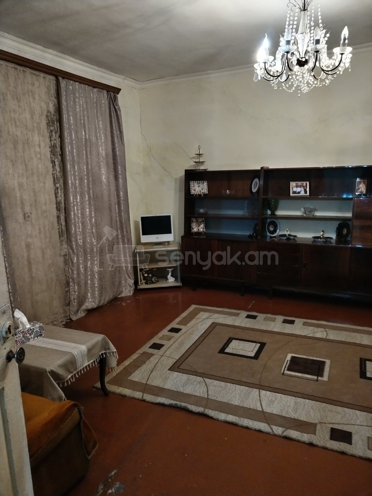5 Սենյականոց Սեփական Տուն, 170քմ, Նորմալ Վիճակում, Կահավորված