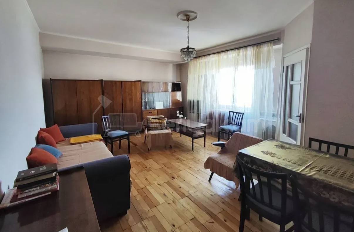 1 Սենյականոց Բնակարան, 68քմ, 12/16 հարկ, Պետական Վիճակում
