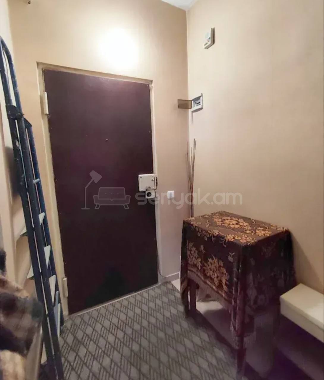 1 Սենյականոց Բնակարան, 68քմ, 12/16 հարկ, Պետական Վիճակում