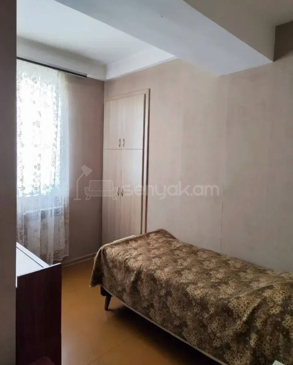 1 Սենյականոց Բնակարան, 68քմ, 12/16 հարկ, Պետական Վիճակում