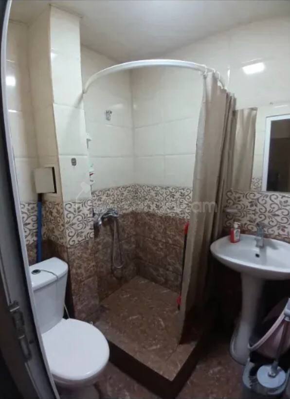 3 Սենյականոց Բնակարան, 43քմ, 2/9 հարկ, Կոսմետիկ Վերանորոգված