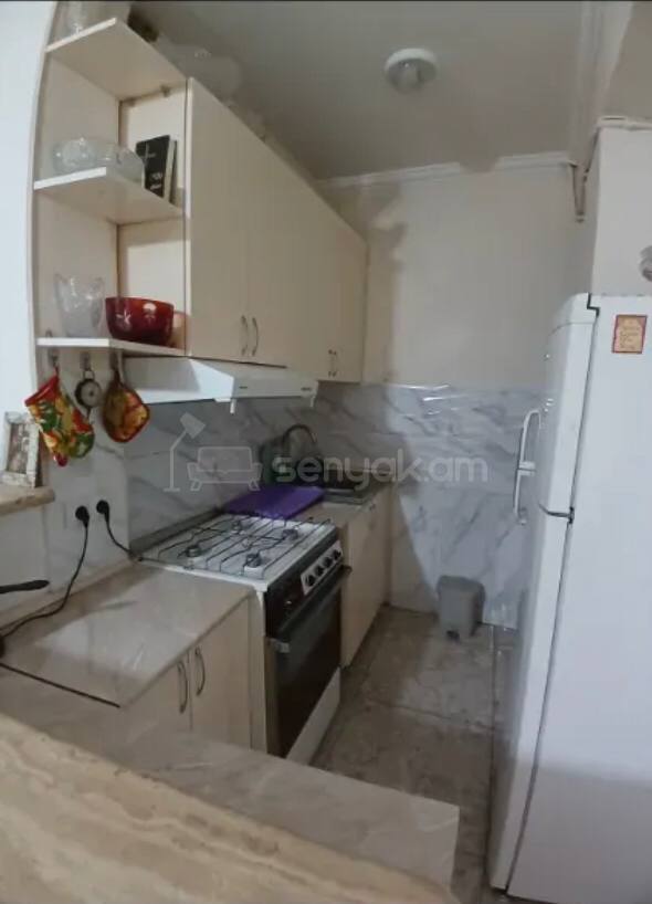3 Սենյականոց Բնակարան, 43քմ, 2/9 հարկ, Կոսմետիկ Վերանորոգված