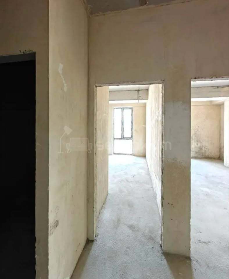 3 Սենյականոց Բնակարան Նորակառույցում, 100քմ, 13/16 հարկ, Զրոյական Վիճակում