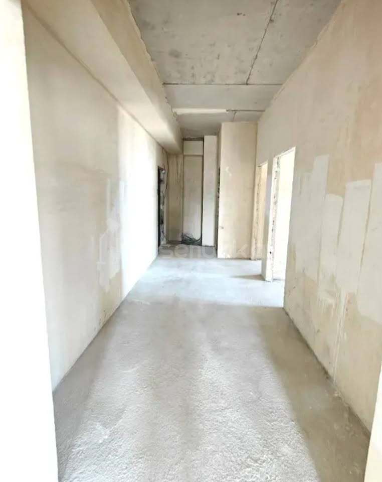 3 Սենյականոց Բնակարան Նորակառույցում, 100քմ, 13/16 հարկ, Զրոյական Վիճակում