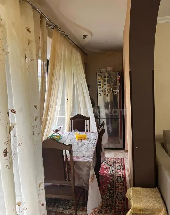 3 Սենյականոց Բնակարան, 71քմ, 1/9 հարկ, Կապիտալ Վերանորոգված
