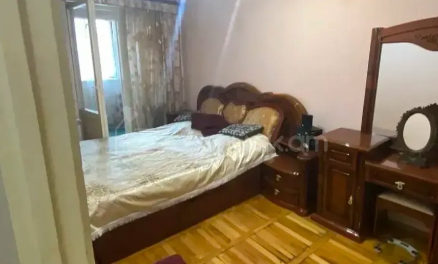 3 Սենյականոց Բնակարան, 80քմ, 4/12 հարկ, Կապիտալ Վերանորոգված, Կահավորված