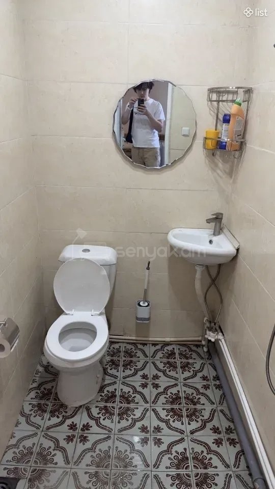 2 Սենյականոց Բնակարան Քարե Շենքում, 62քմ, 1/1 հարկ, Կապիտալ Վերանորոգված, Կահավորված