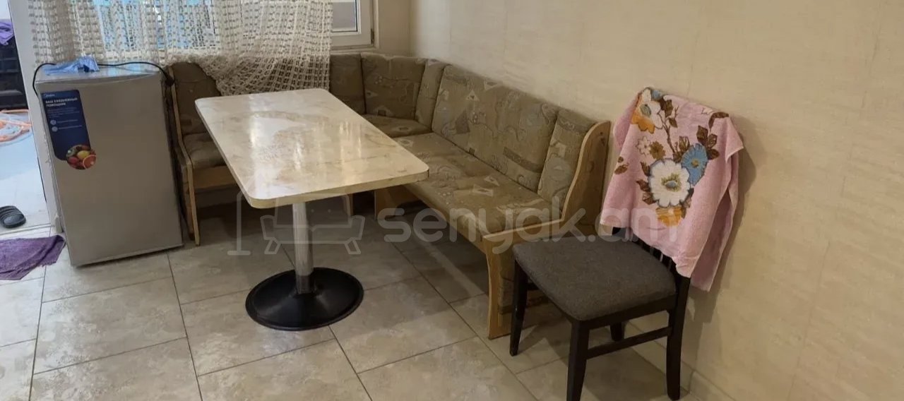 2 Սենյականոց Բնակարան Քարե Շենքում, 62քմ, 1/1 հարկ, Կապիտալ Վերանորոգված, Կահավորված