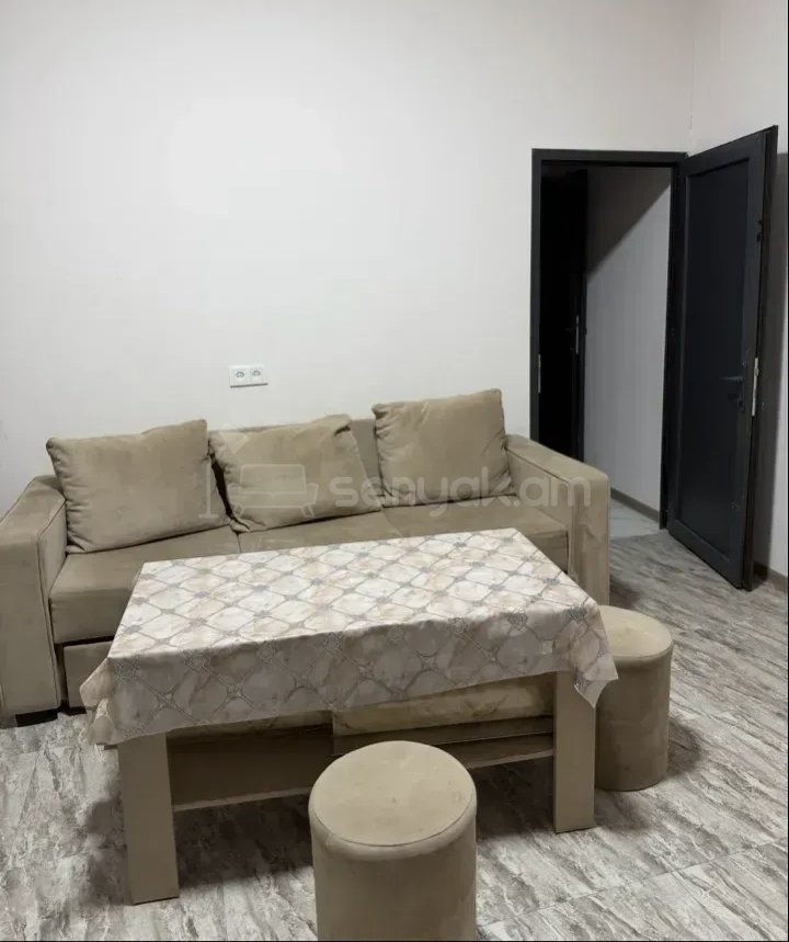 2 Սենյականոց Բնակարան Քարե Շենքում, 67քմ, 1/1 հարկ, Կապիտալ Վերանորոգված, Կահավորված