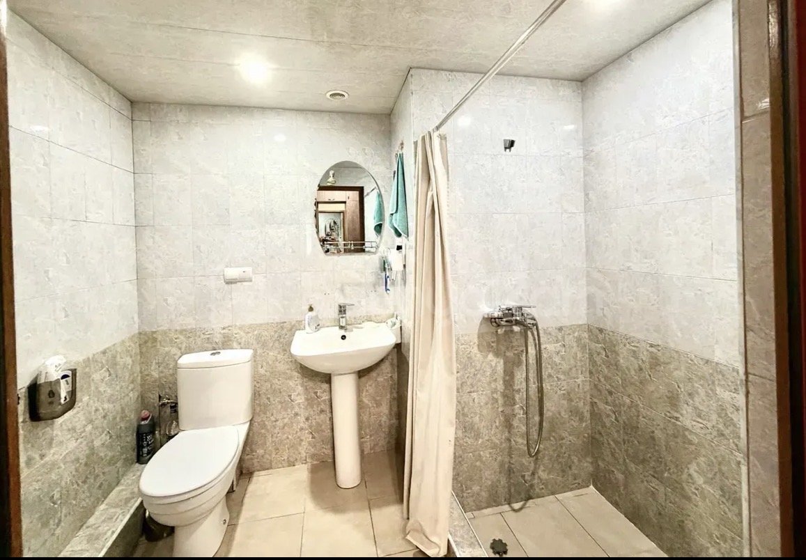 3 Սենյականոց Բնակարան Քարե Շենքում, 65քմ, 3/5 հարկ, Կապիտալ Վերանորոգված