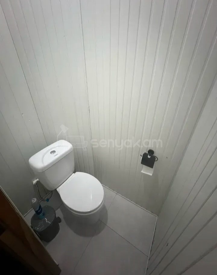 3 Սենյականոց Բնակարան, 80քմ, 4/9 հարկ, Նորմալ Վիճակում, Կահավորված