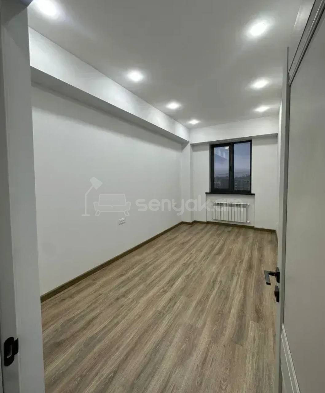 2 Սենյականոց Բնակարան, 50քմ, 13/16 հարկ, Կապիտալ Վերանորոգված