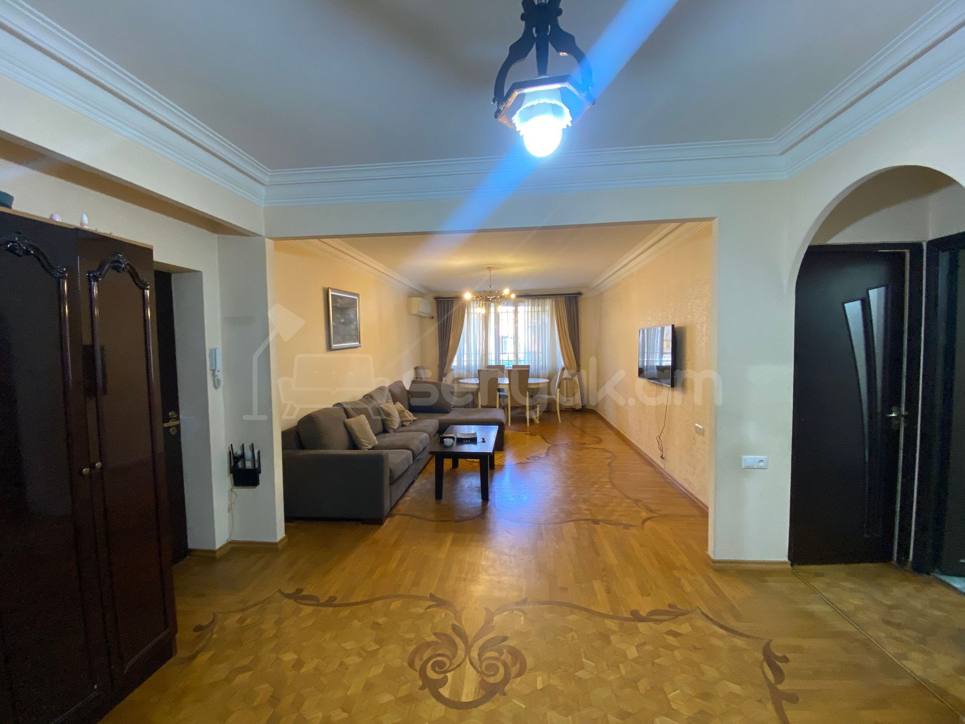 3 Սենյականոց Բնակարան, 94քմ, 3/9 հարկ, Կոսմետիկ Վերանորոգված