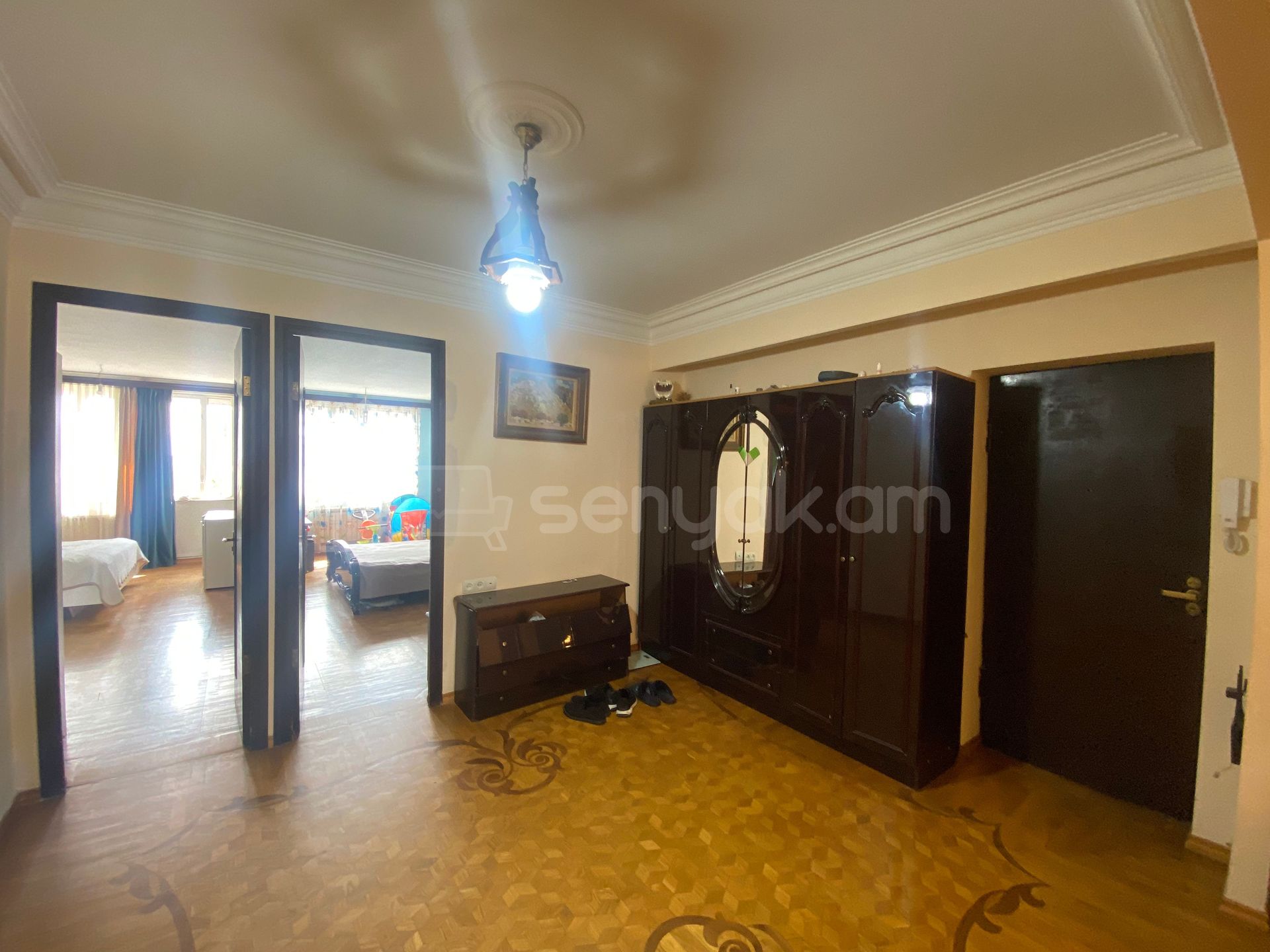 3 Սենյականոց Բնակարան, 94քմ, 3/9 հարկ, Կոսմետիկ Վերանորոգված