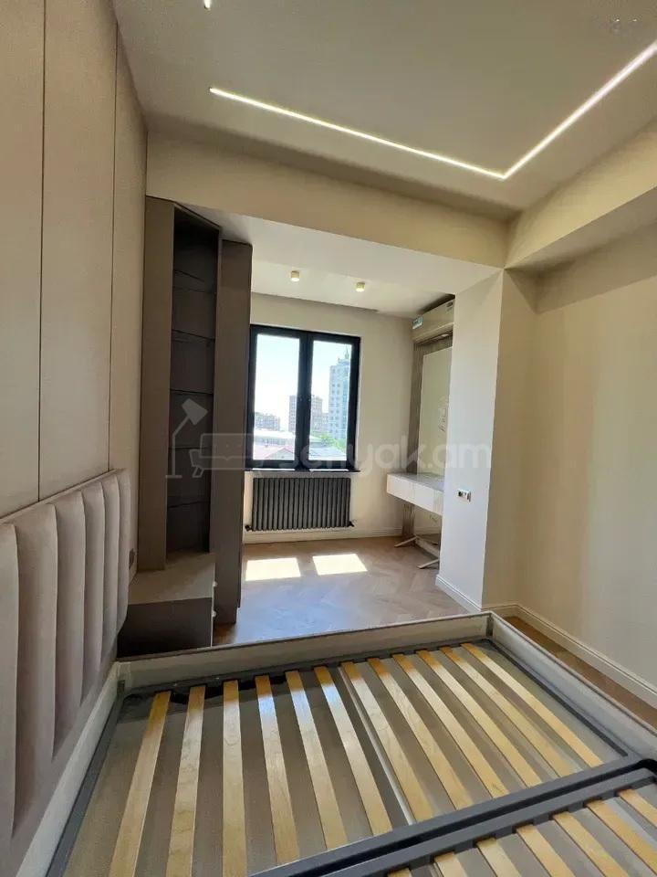 3 Սենյականոց Բնակարան Նորակառույցում, 97քմ, 4/15 հարկ, Դիզայներական Վերանորոգված