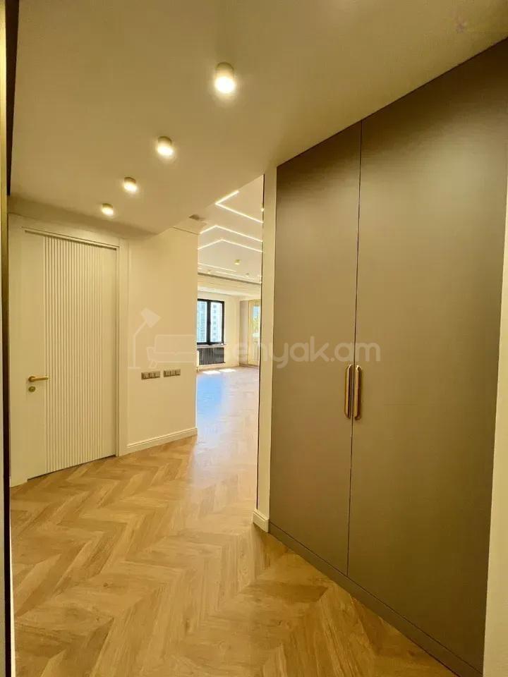 3 Սենյականոց Բնակարան Նորակառույցում, 97քմ, 4/15 հարկ, Դիզայներական Վերանորոգված
