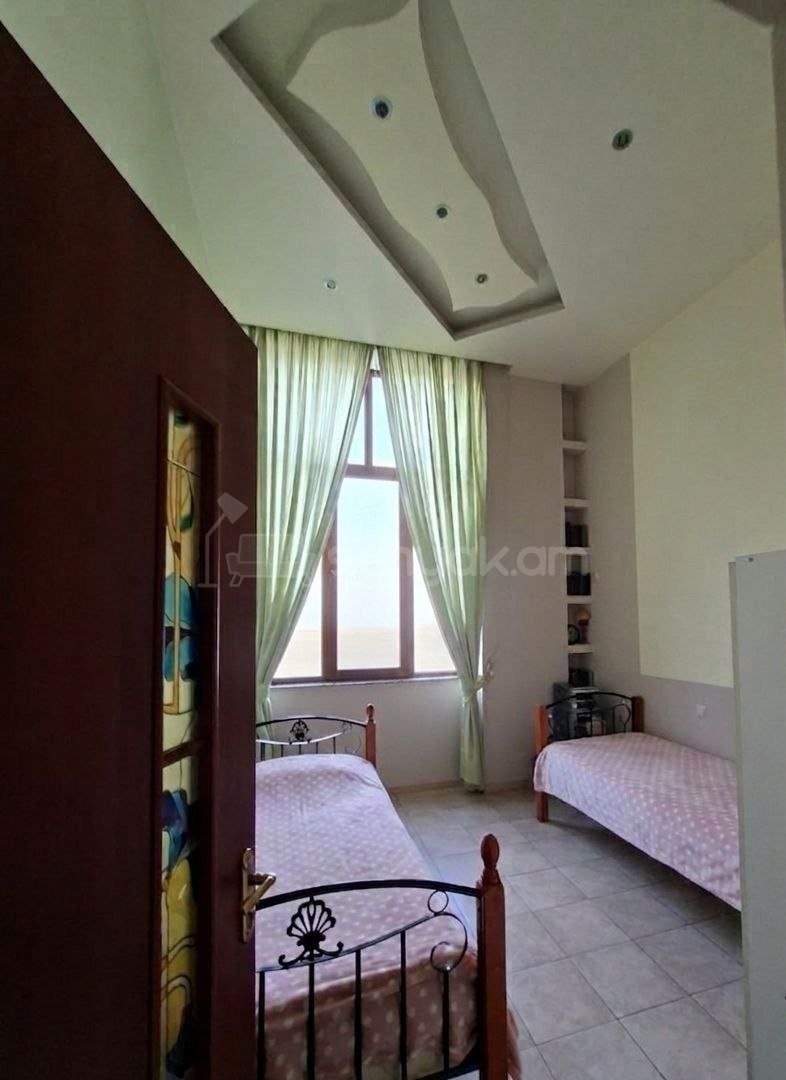 5 Սենյականոց Բնակարան Քարե Շենքում, 89քմ, 2/4 հարկ, Կոսմետիկ Վերանորոգված