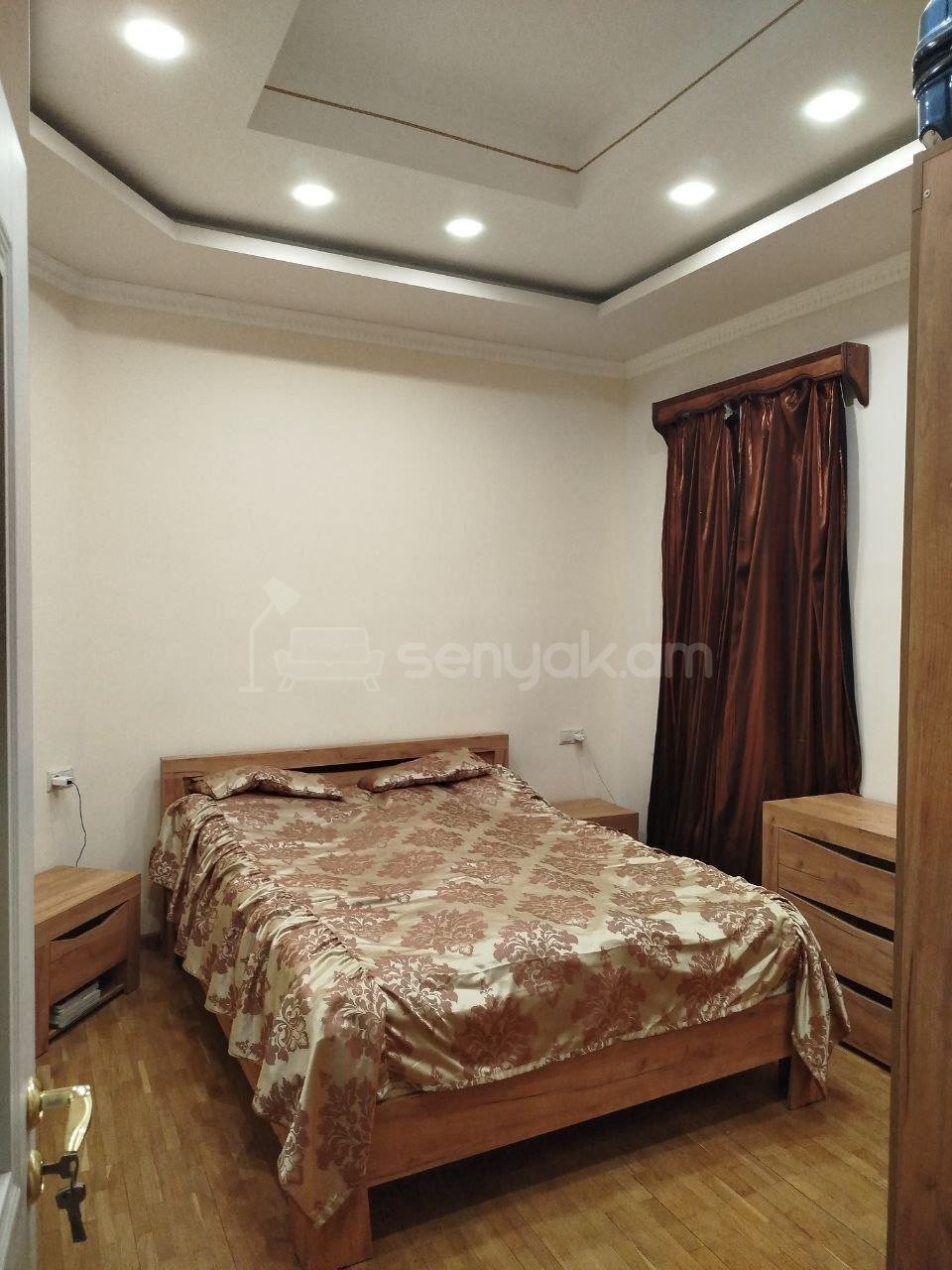 5 Սենյականոց Բնակարան Քարե Շենքում, 89քմ, 2/4 հարկ, Կոսմետիկ Վերանորոգված