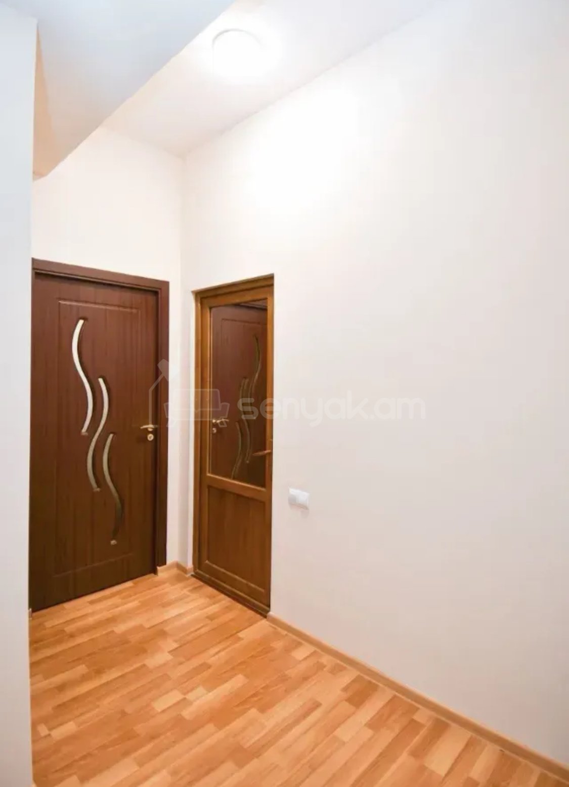 3 Սենյականոց Բնակարան Նորակառույցում, 110քմ, 10/13 հարկ, Կապիտալ Վերանորոգված, Կահավորված
