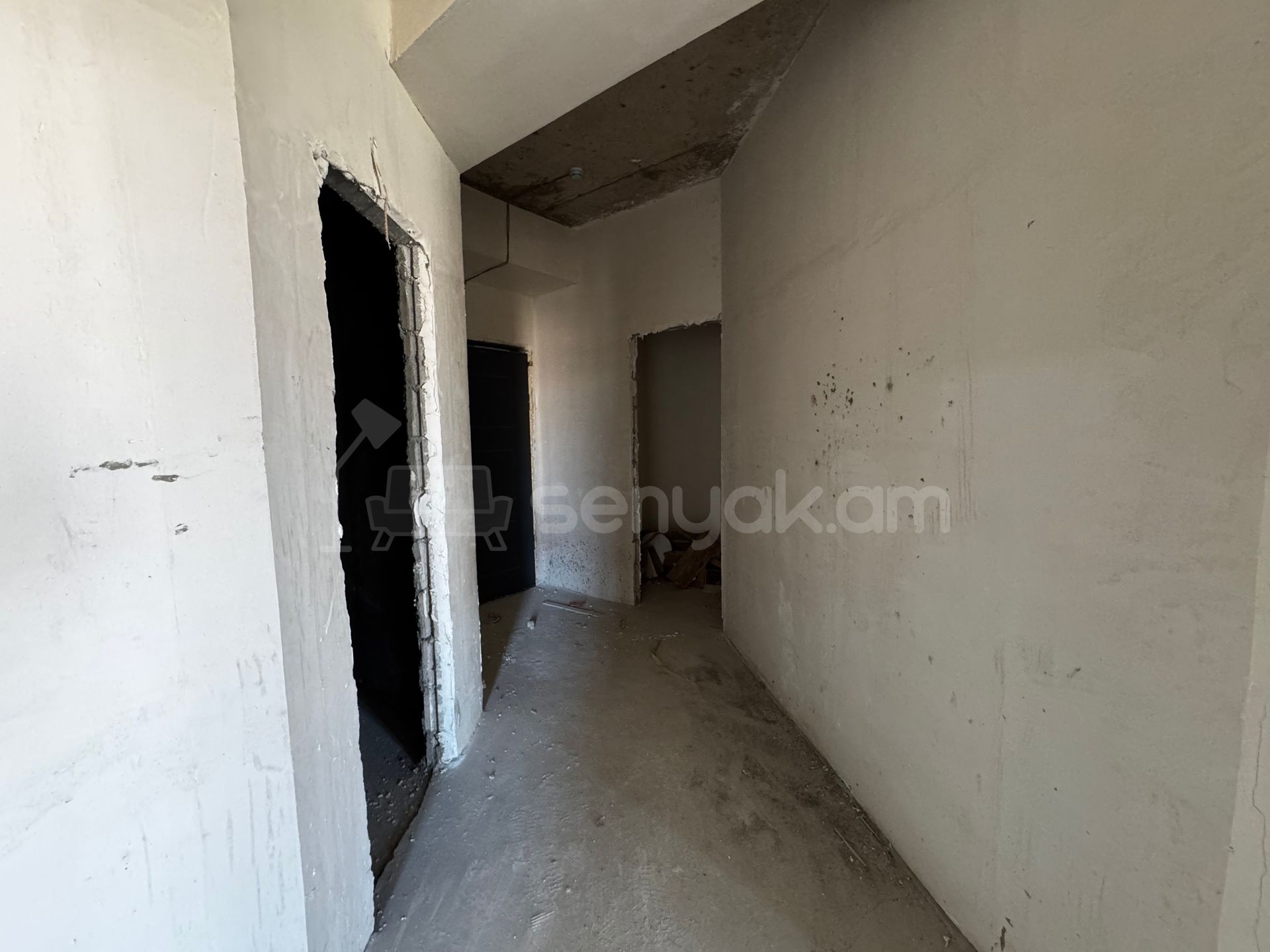 3 Սենյականոց Բնակարան Նորակառույցում, 83քմ, 15/21 հարկ, Զրոյական Վիճակում