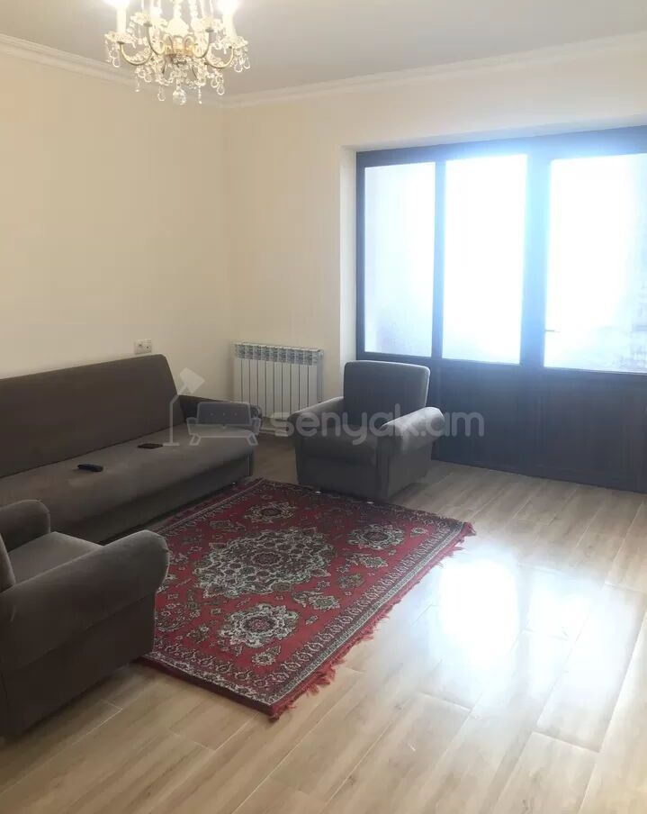 2 Սենյականոց Բնակարան Քարե Շենքում, 50քմ, 4/5 հարկ, Կապիտալ Վերանորոգված, Կահավորված