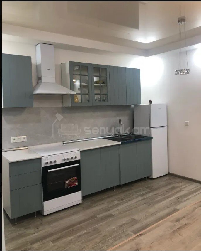 2 Սենյականոց Բնակարան Քարե Շենքում, 40քմ, 2/4 հարկ, Կապիտալ Վերանորոգված, Կահավորված