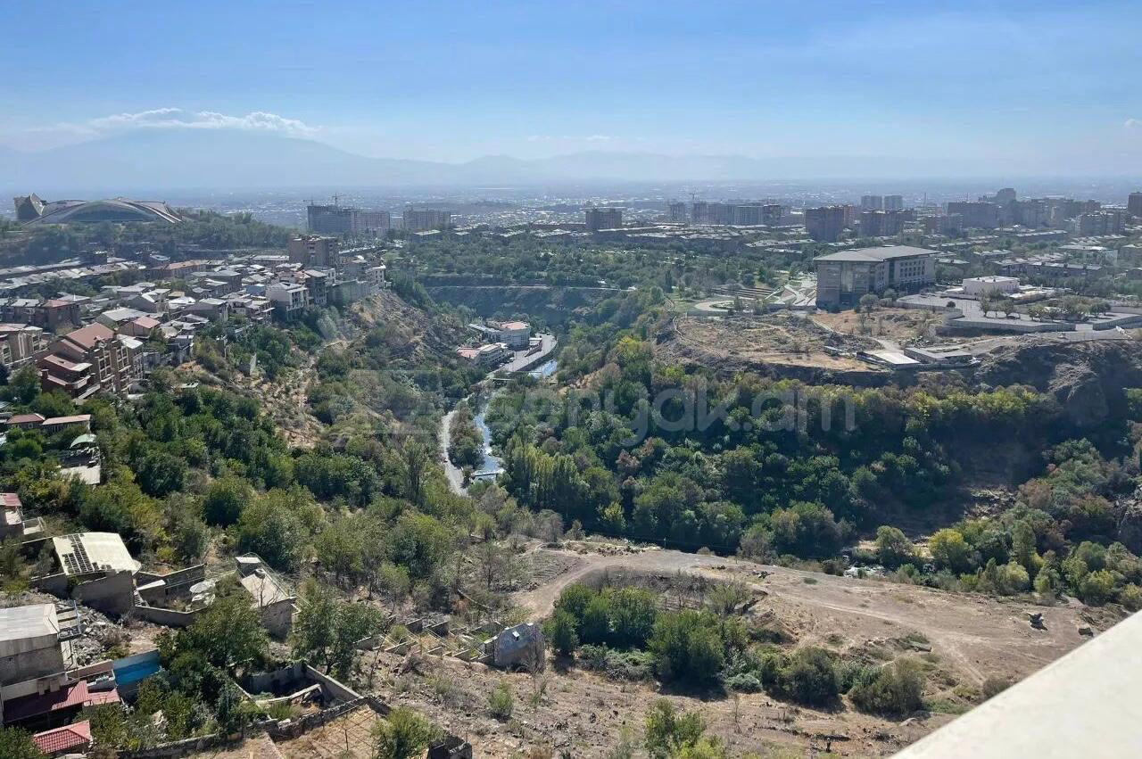 3 Սենյականոց Բնակարան Նորակառույցում, 104քմ, 9/19 հարկ, Կապիտալ Վերանորոգված