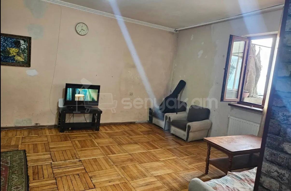 5 Սենյականոց Բնակարան, 82քմ, 15/16 հարկ, Նորմալ Վիճակում