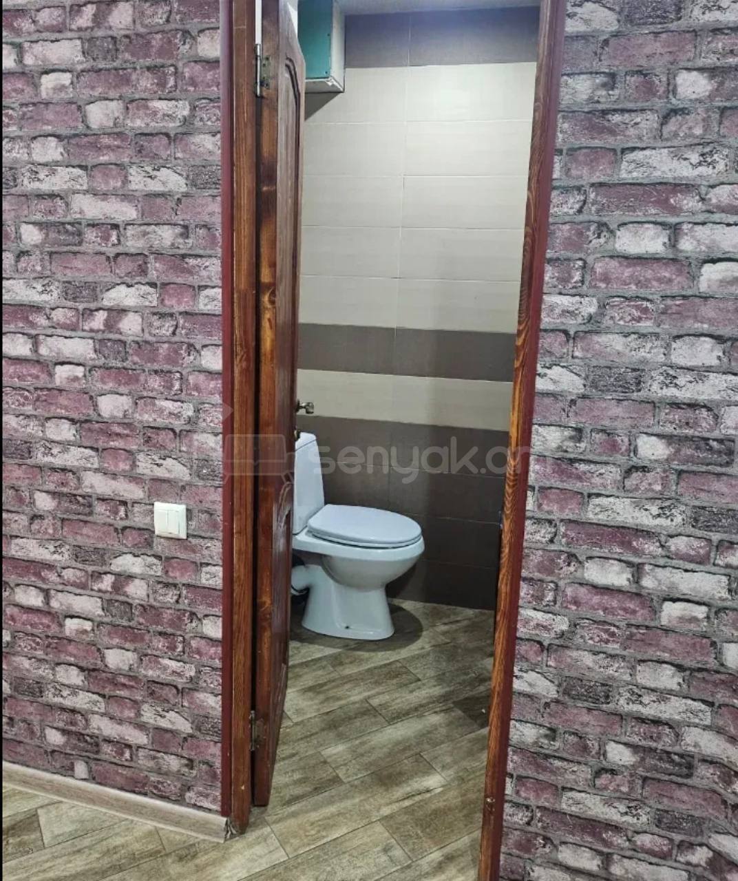 5 Սենյականոց Բնակարան, 82քմ, 15/16 հարկ, Նորմալ Վիճակում
