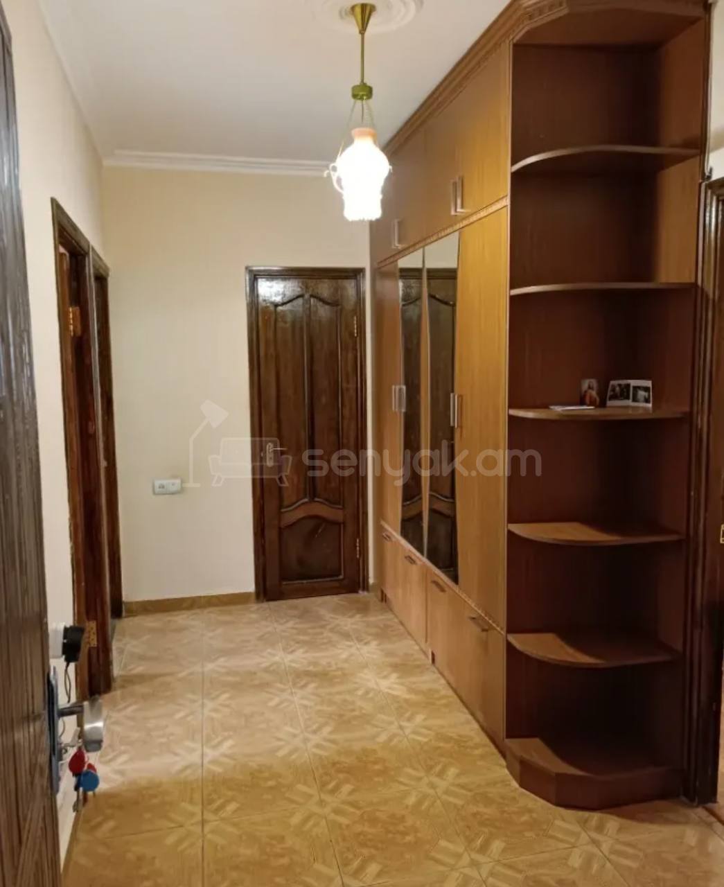 3 Սենյականոց Բնակարան, 78քմ, 4/9 հարկ, Կապիտալ Վերանորոգված, Կահավորված