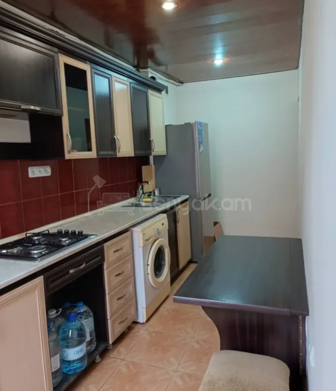 3 Սենյականոց Բնակարան, 78քմ, 4/9 հարկ, Կապիտալ Վերանորոգված, Կահավորված