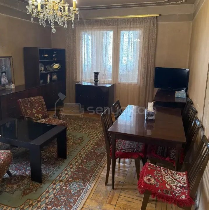 1 Սենյականոց Բնակարան, 52քմ, 6/9 հարկ, Կոսմետիկ Վերանորոգված
