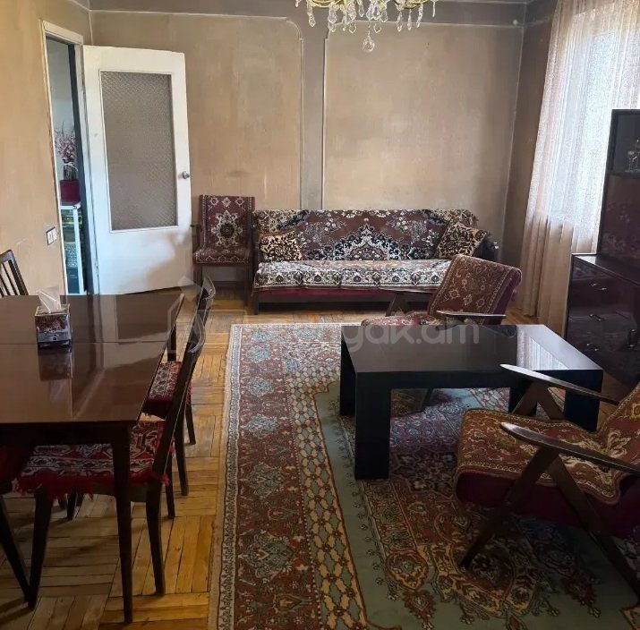 1 Սենյականոց Բնակարան, 52քմ, 6/9 հարկ, Կոսմետիկ Վերանորոգված