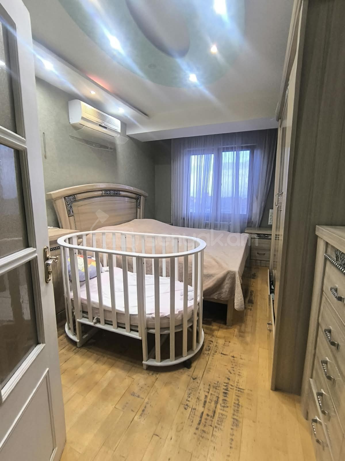 3 Սենյականոց Բնակարան, 64քմ, 9/14 հարկ, Կապիտալ Վերանորոգված